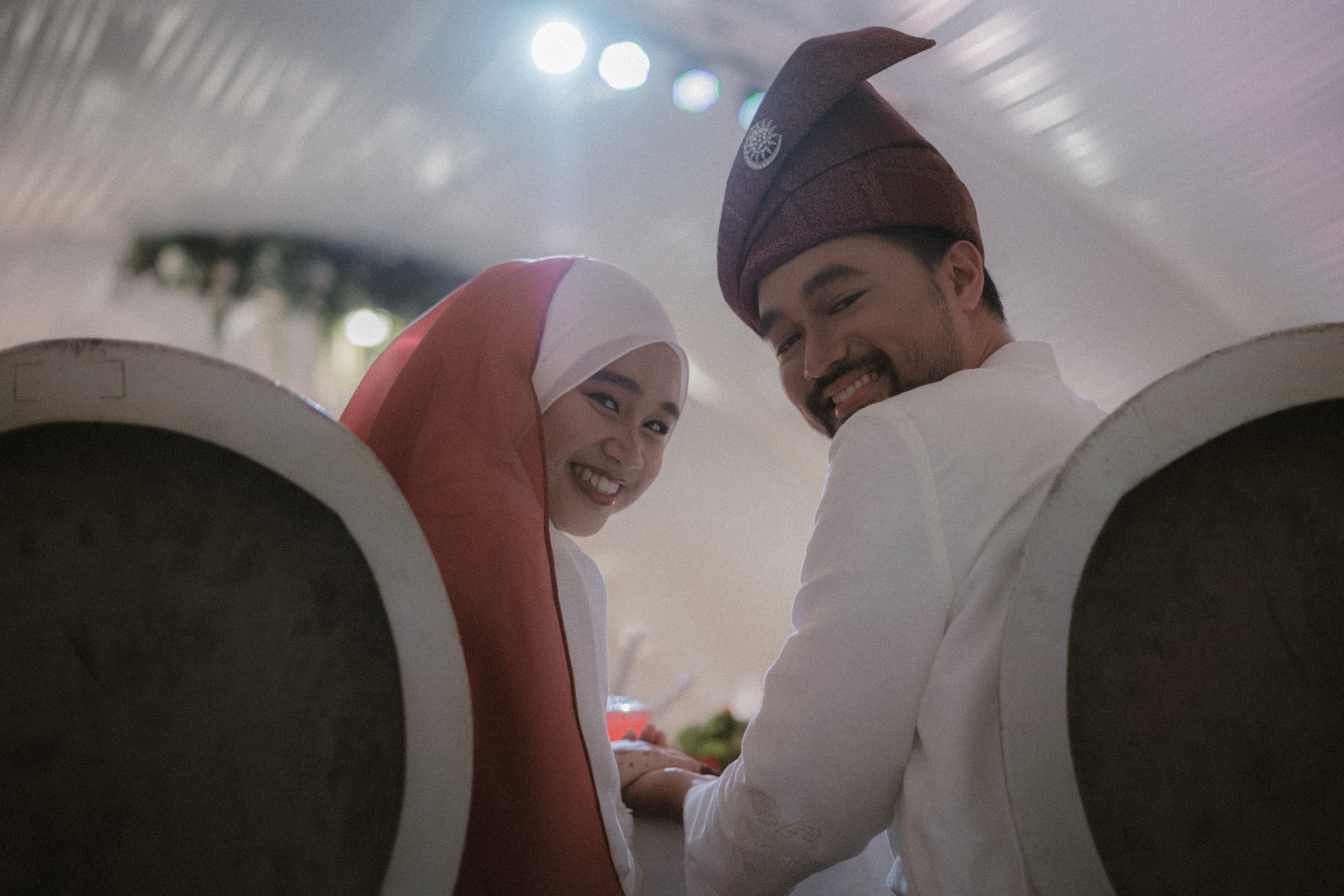 Hubungi Kami — Tulipsfilm